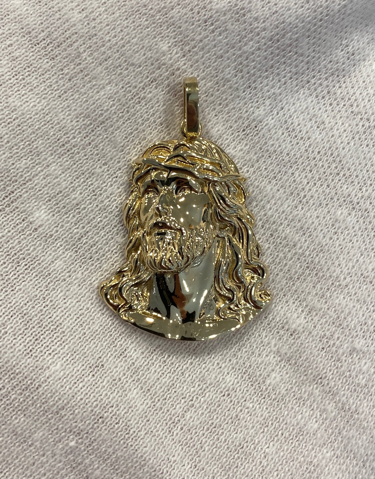 Jesus -Anhänger in 585 Gold